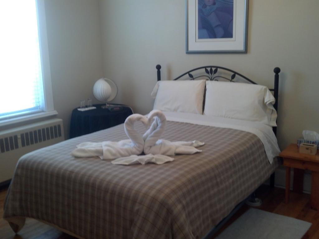 Couette & Cafe Bed & Breakfast Quebec City Bagian luar foto